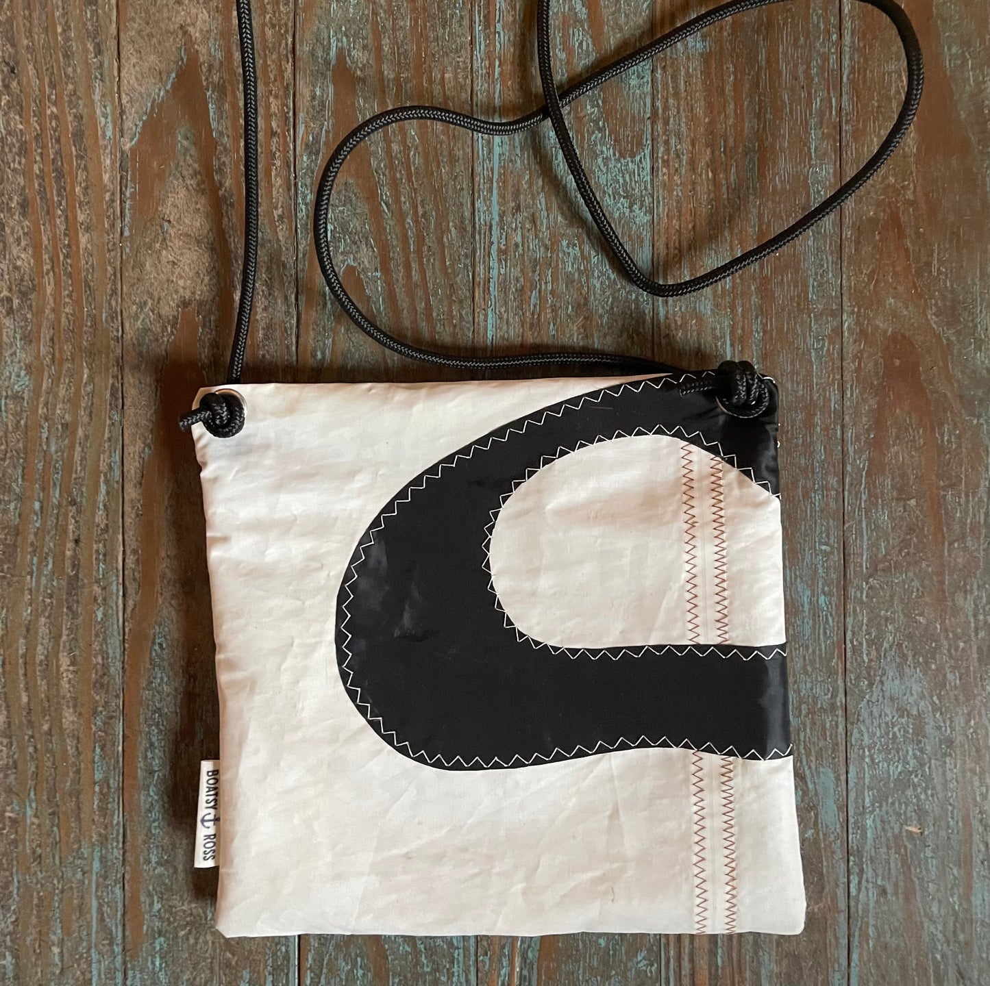 Recycled Sail Crossbody bag
